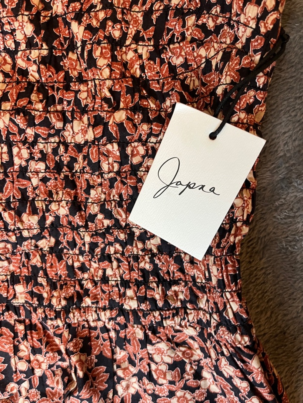 Japna Black Top with Rust Floral Print and V-Neckline - Picture 4 of 6